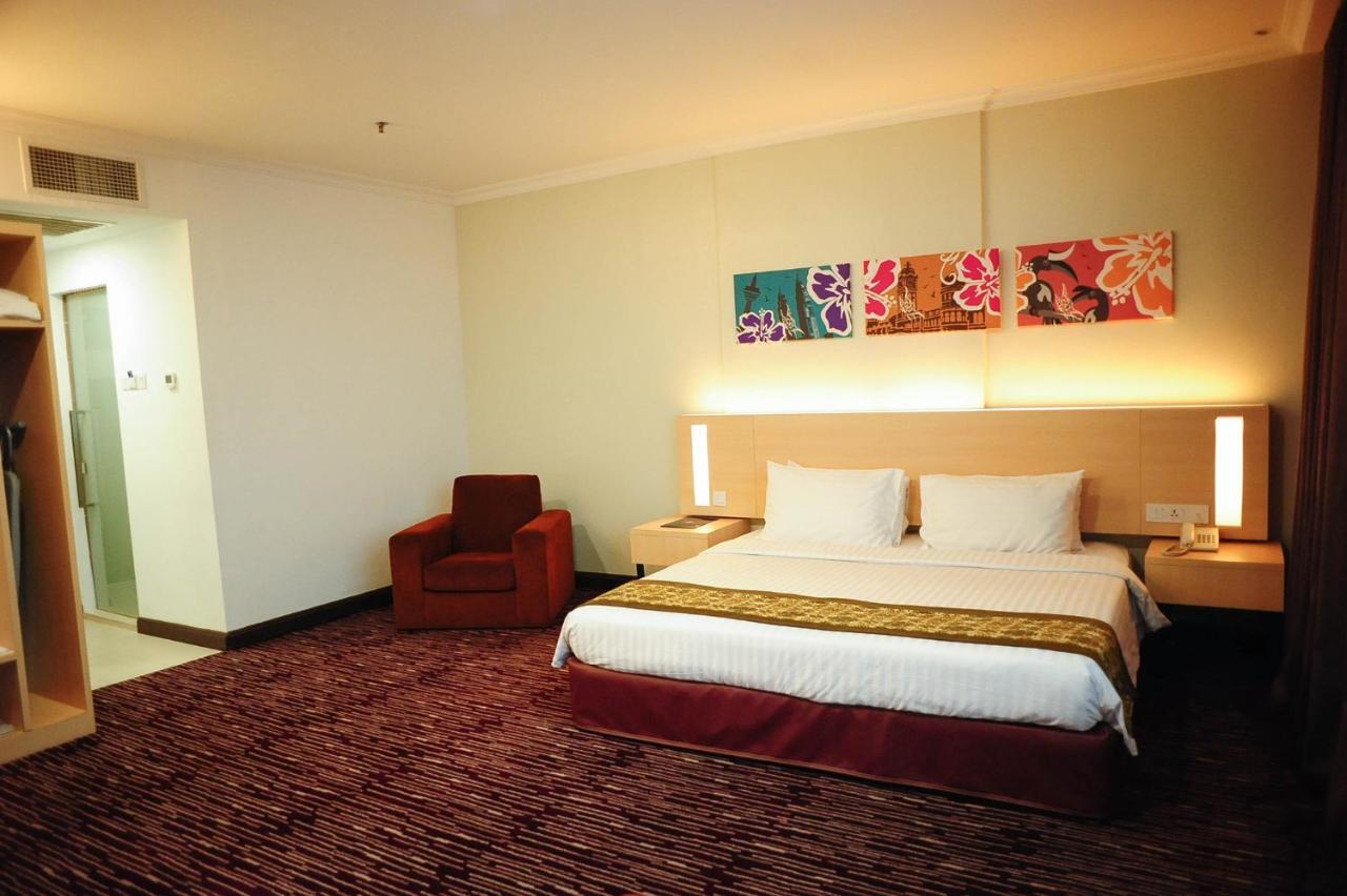 Rhr Hotel Kajang Rum bild