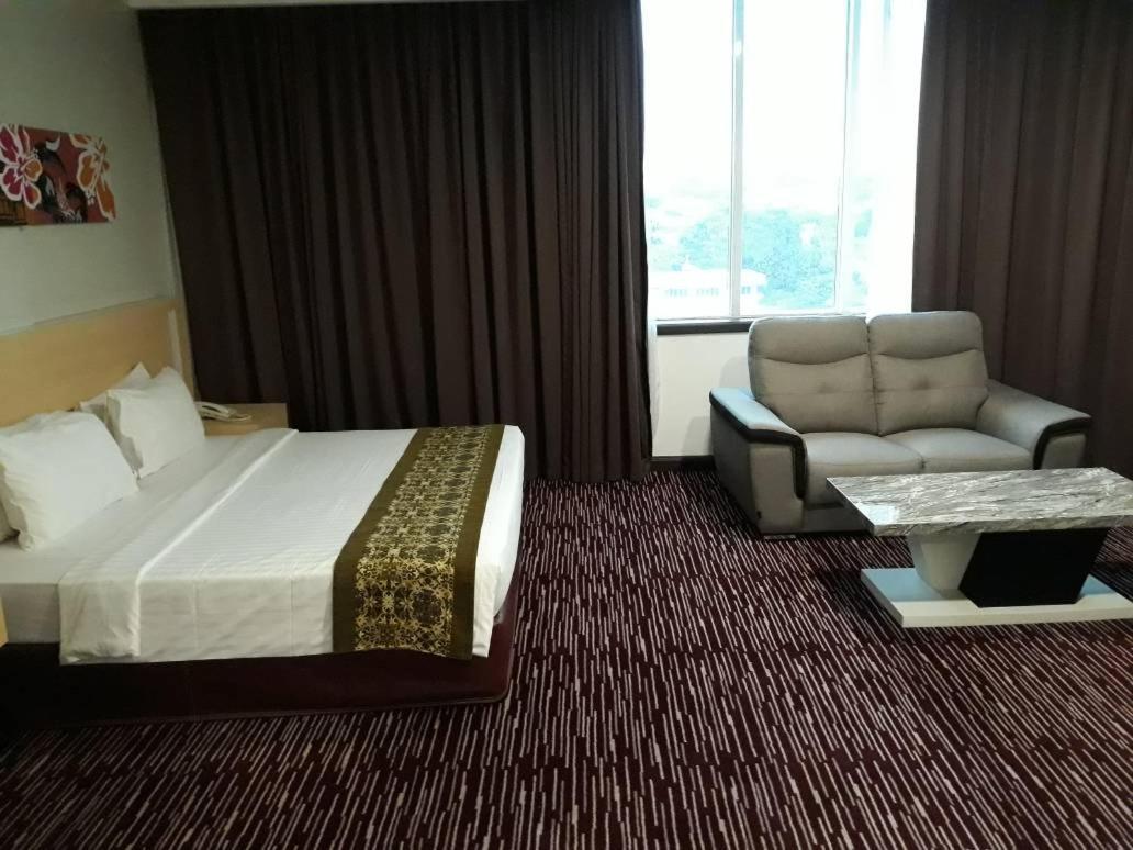 Rhr Hotel Kajang Rum bild